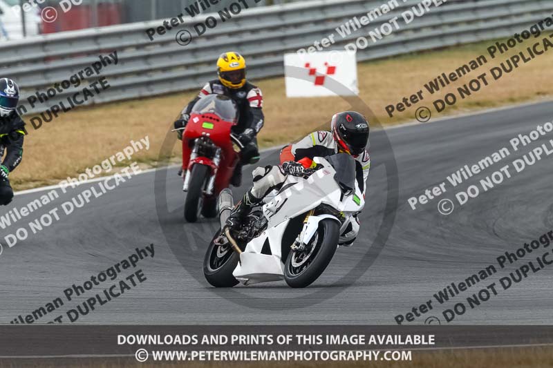 enduro digital images;event digital images;eventdigitalimages;no limits trackdays;peter wileman photography;racing digital images;snetterton;snetterton no limits trackday;snetterton photographs;snetterton trackday photographs;trackday digital images;trackday photos